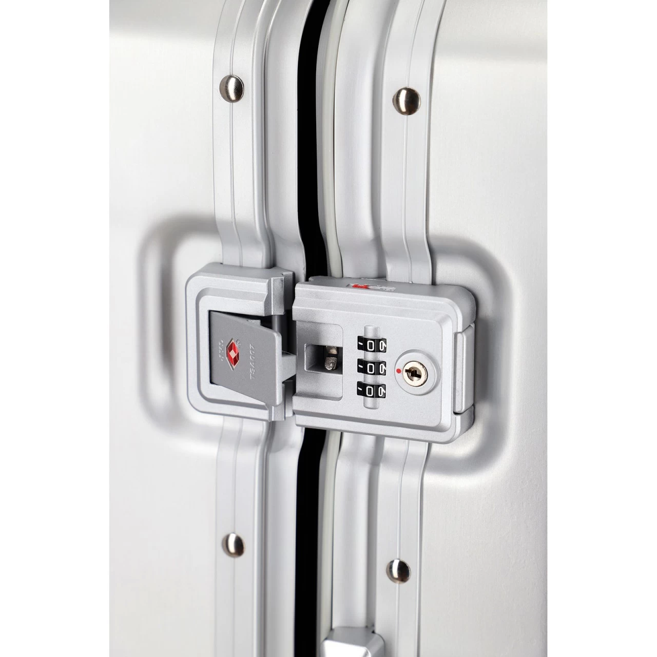 Travelite Next 2.0 Trolley 67 Cm 4 Rollen Silber 11 Travelite Next 2.0 Trolley 67 Cm 4 Rollen Silber – Bild 11