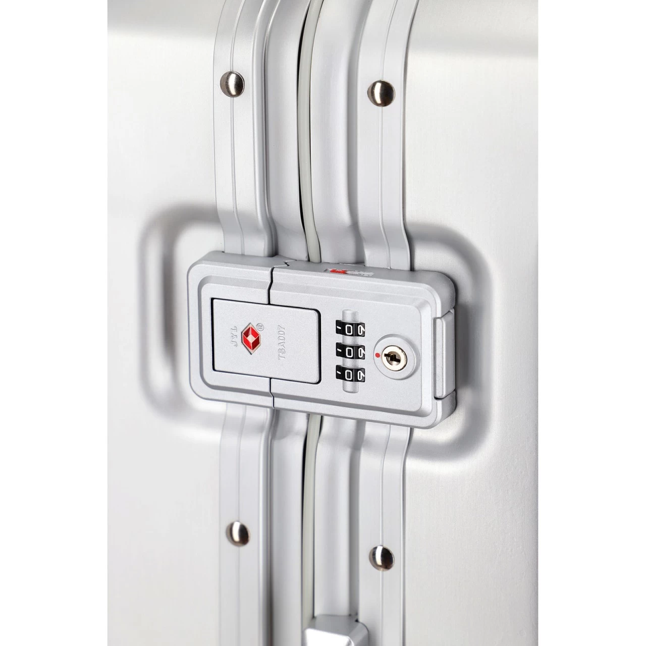 Travelite Next 2.0 Trolley 67 Cm 4 Rollen Silber 10 Travelite Next 2.0 Trolley 67 Cm 4 Rollen Silber – Bild 10